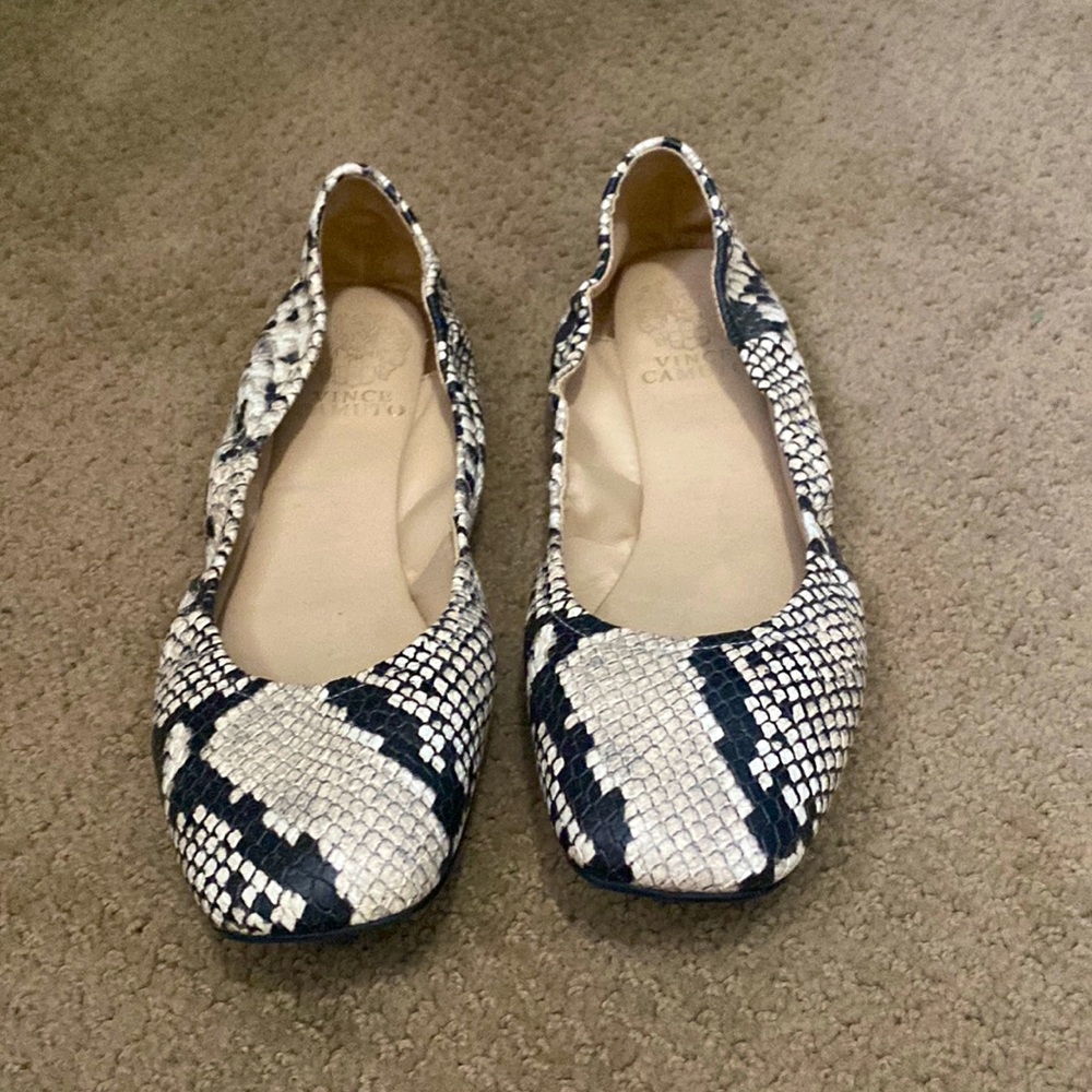 Vince Camuto Etheda Women's 8.5 M Ballet Flats Snake Animal Print Leather Shoes